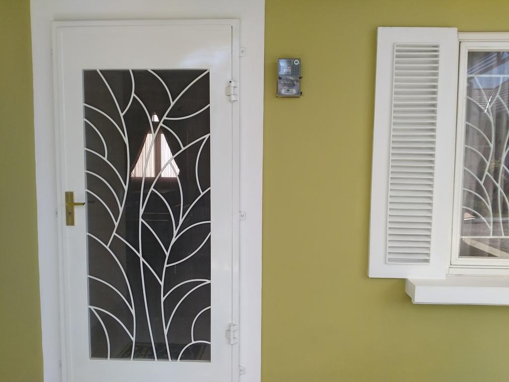 Jasmine Park Guest House เซอมารัง ภายนอก รูปภาพ